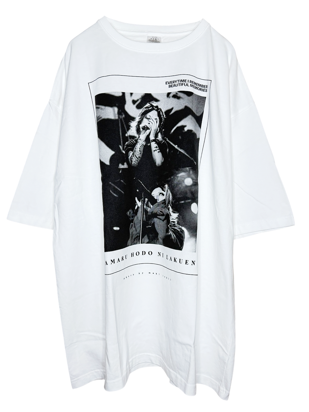 Big Silhouette Tshirt  Photo C